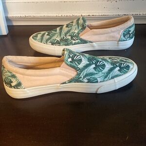 Serra Slip-On Sneakers. Size 8. Almost new. So comfortable.